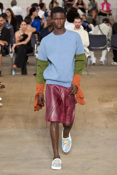 Look 22
